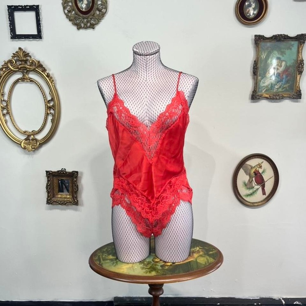Vintage Red Satin Lace Lingerie Top & Shorts Set – Ms Leslee – Romantic Boudoir
